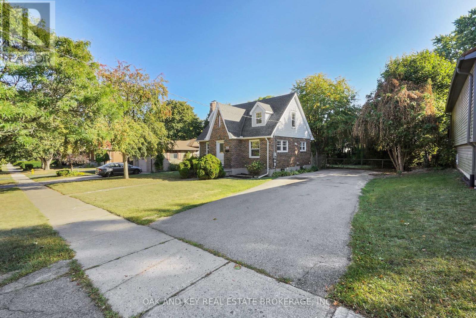 114 Lyman Street, London East, Ontario  N5Y 1M8 - Photo 2 - X12418037
