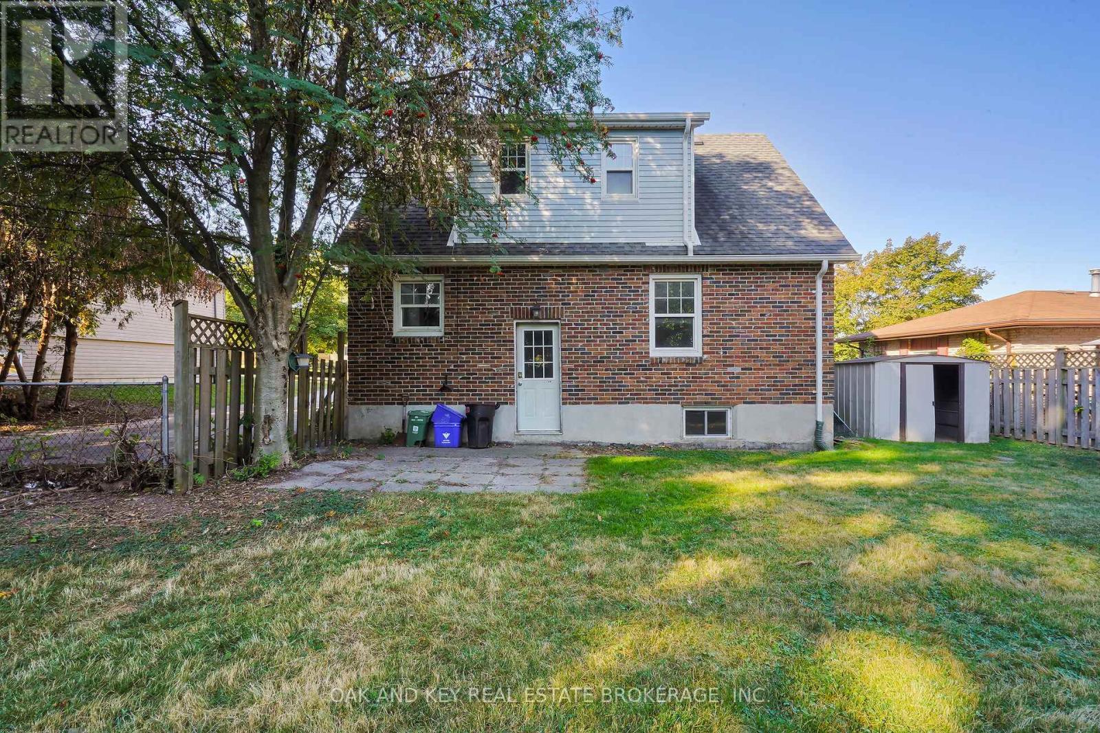 114 Lyman Street, London East, Ontario  N5Y 1M8 - Photo 29 - X12418037