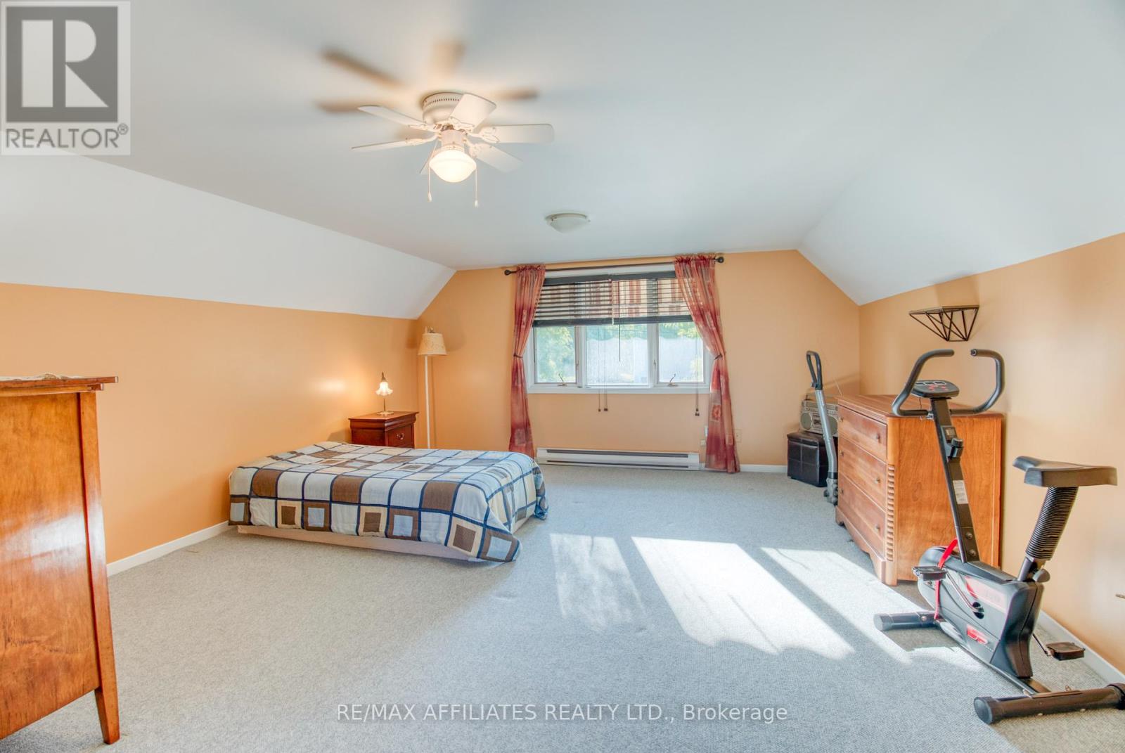 11 Drummond Street, Rideau Lakes, Ontario  K0G 1P0 - Photo 19 - X12418009