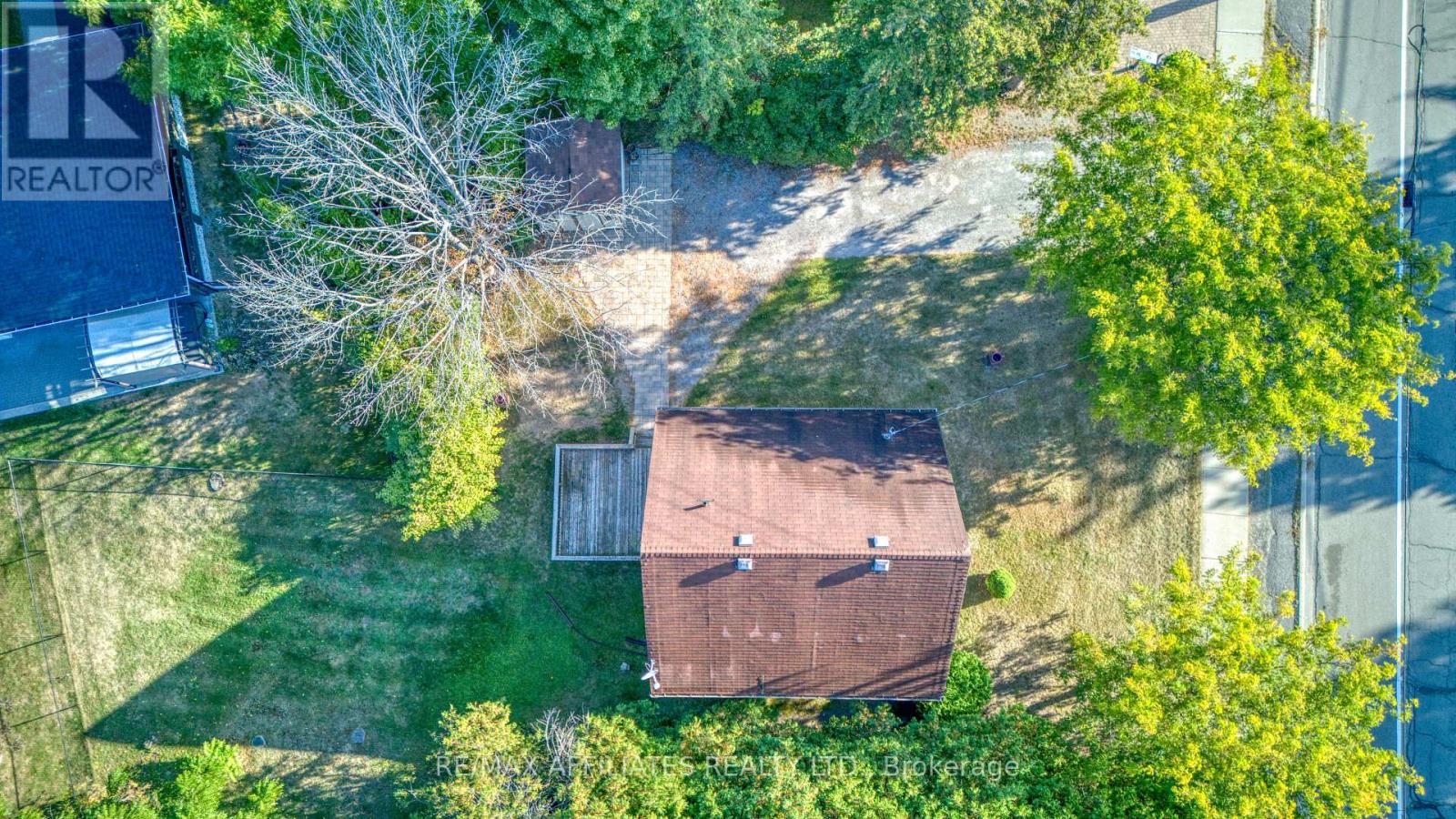 11 Drummond Street, Rideau Lakes, Ontario  K0G 1P0 - Photo 28 - X12418009