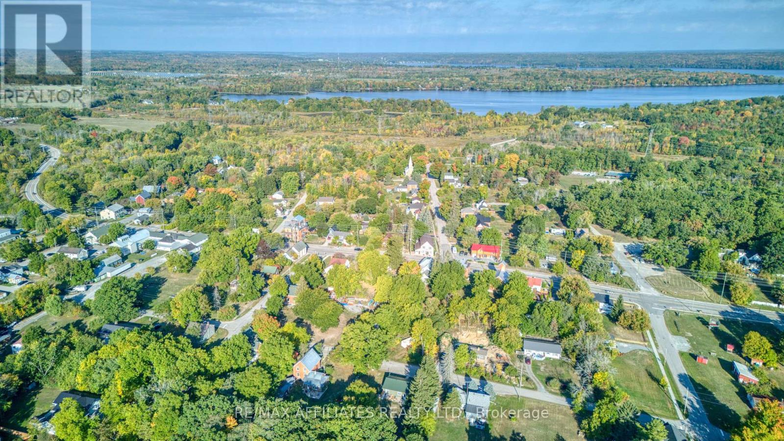11 Drummond Street, Rideau Lakes, Ontario  K0G 1P0 - Photo 33 - X12418009