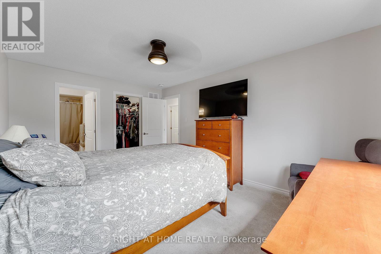 715 Derreen Avenue, Ottawa, Ontario  K2S 2Y9 - Photo 20 - X12418039