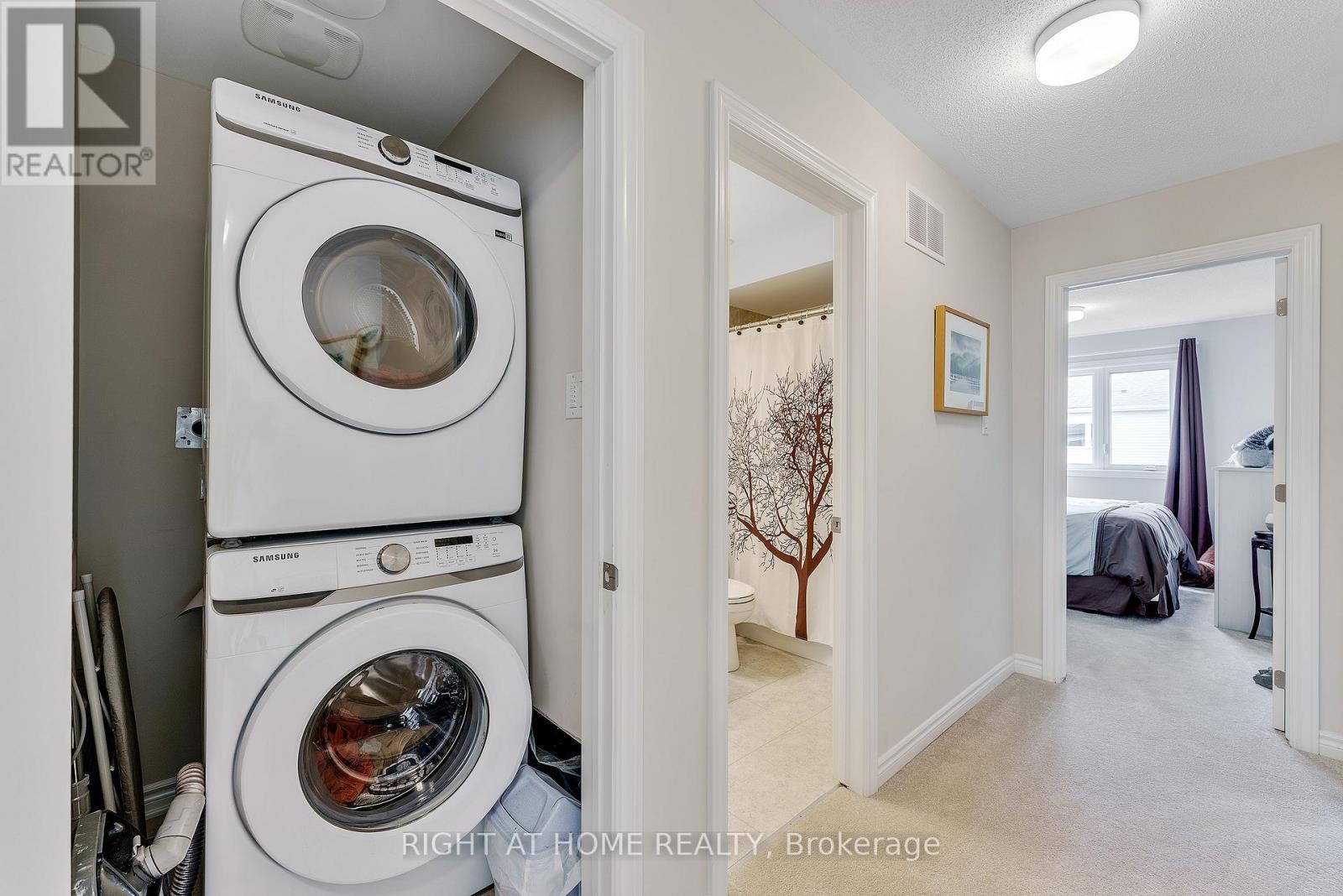 715 Derreen Avenue, Ottawa, Ontario  K2S 2Y9 - Photo 28 - X12418039