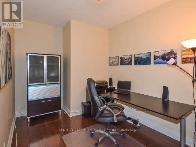 1504 - 1910 Lake Shore Boulevard W, Toronto, Ontario  M6S 1A2 - Photo 25 - W12417982