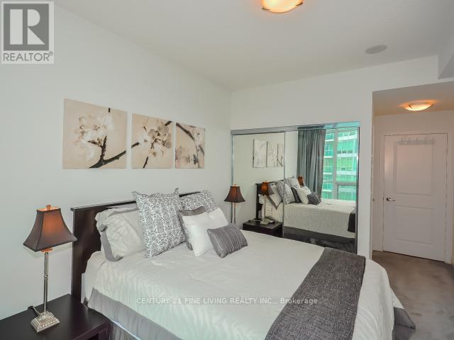 1504 - 1910 Lake Shore Boulevard W, Toronto, Ontario  M6S 1A2 - Photo 29 - W12417982
