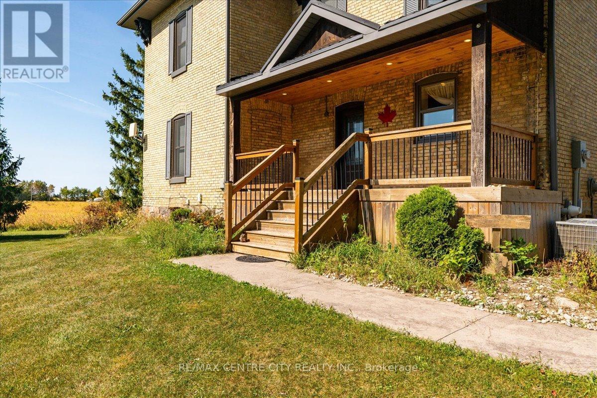 9516 Argyle Street E, North Middlesex, Ontario  N0M 1A0 - Photo 4 - X12418015
