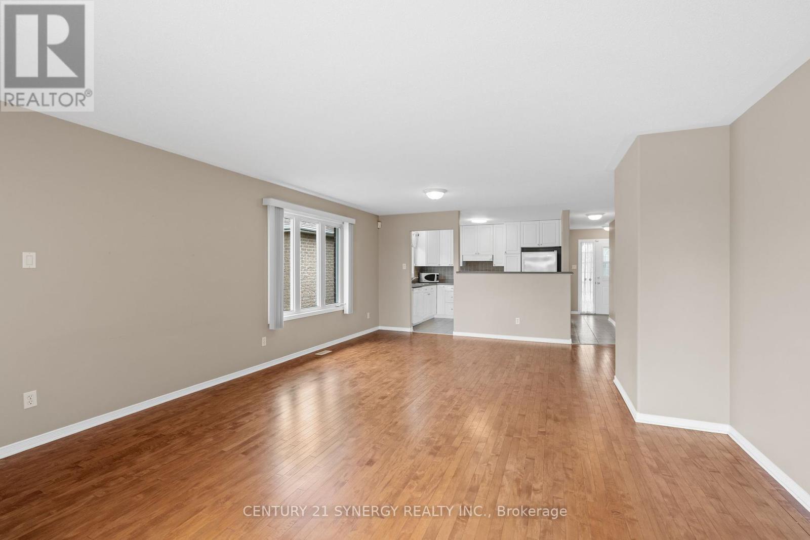 54 Dr Gordon Crescent, North Grenville, Ontario  K0G 1J0 - Photo 16 - X12404126
