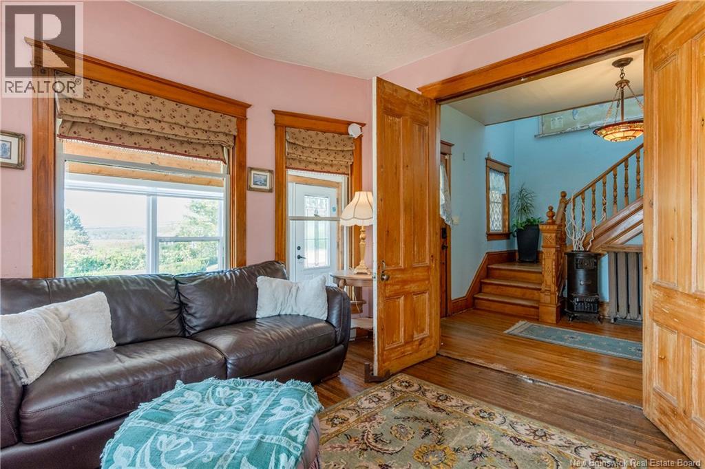 657 Royal Road, Memramcook, New Brunswick  E4K 1X1 - Photo 10 - NB126896