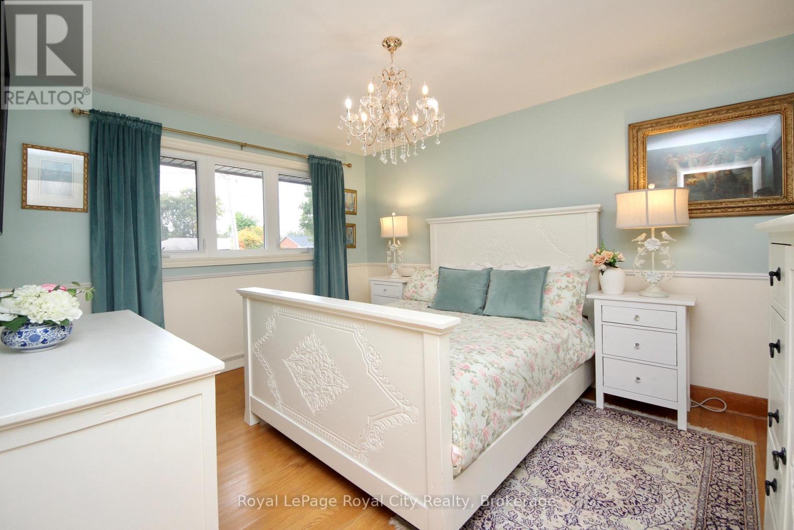 133 Westmount Road, Guelph, Ontario  N1H 5J3 - Photo 15 - X12418027