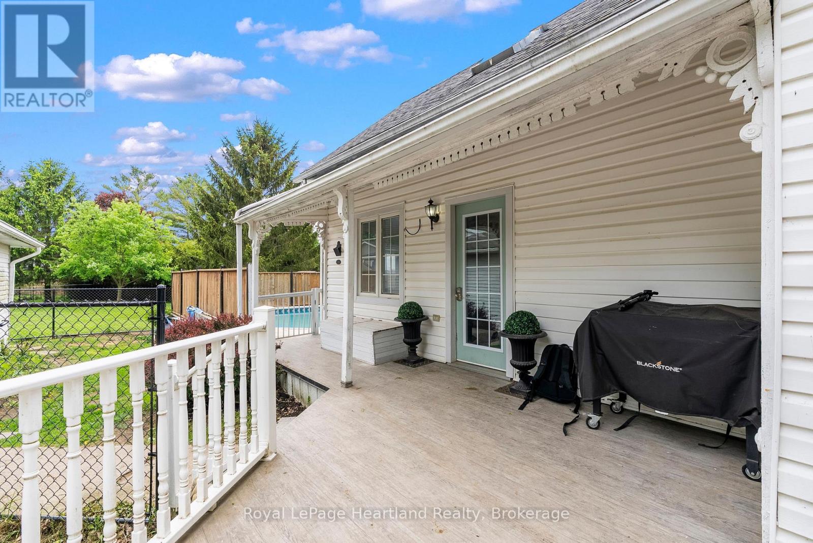 1047 Gibson Street, Howick, Ontario  N0G 2X0 - Photo 42 - X12418044