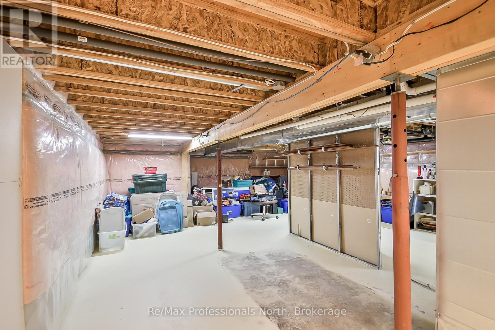 15 Pineridge Gate, Gravenhurst, Ontario  P1P 1Y4 - Photo 30 - X12418060