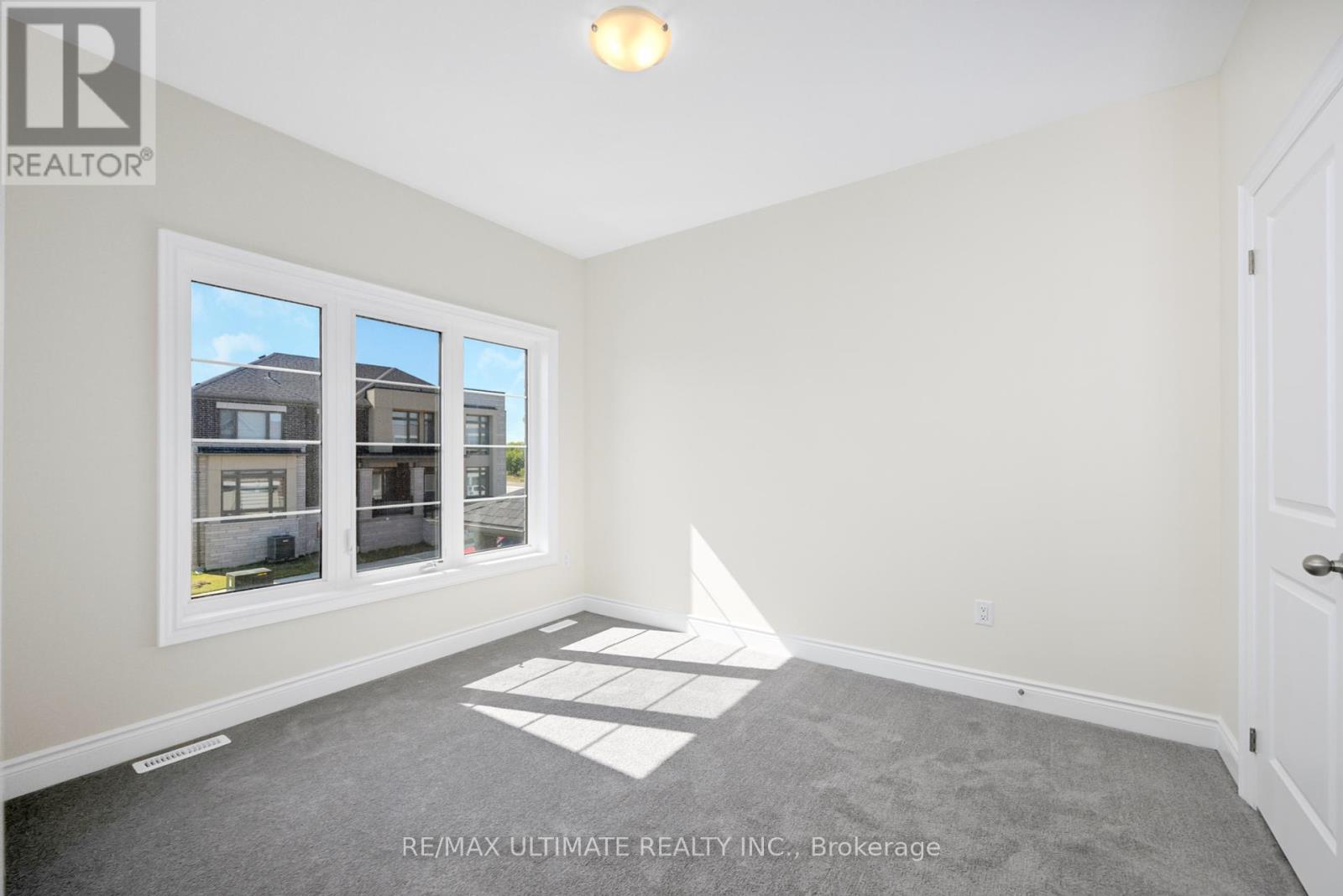 1859 Irish Moss Square, Pickering, Ontario  L1Y 0B4 - Photo 19 - E12418012