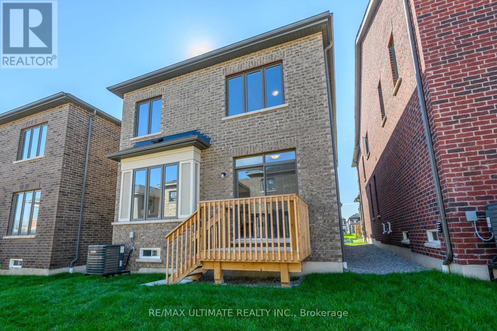 1859 Irish Moss Square, Pickering, Ontario  L1Y 0B4 - Photo 30 - E12418012