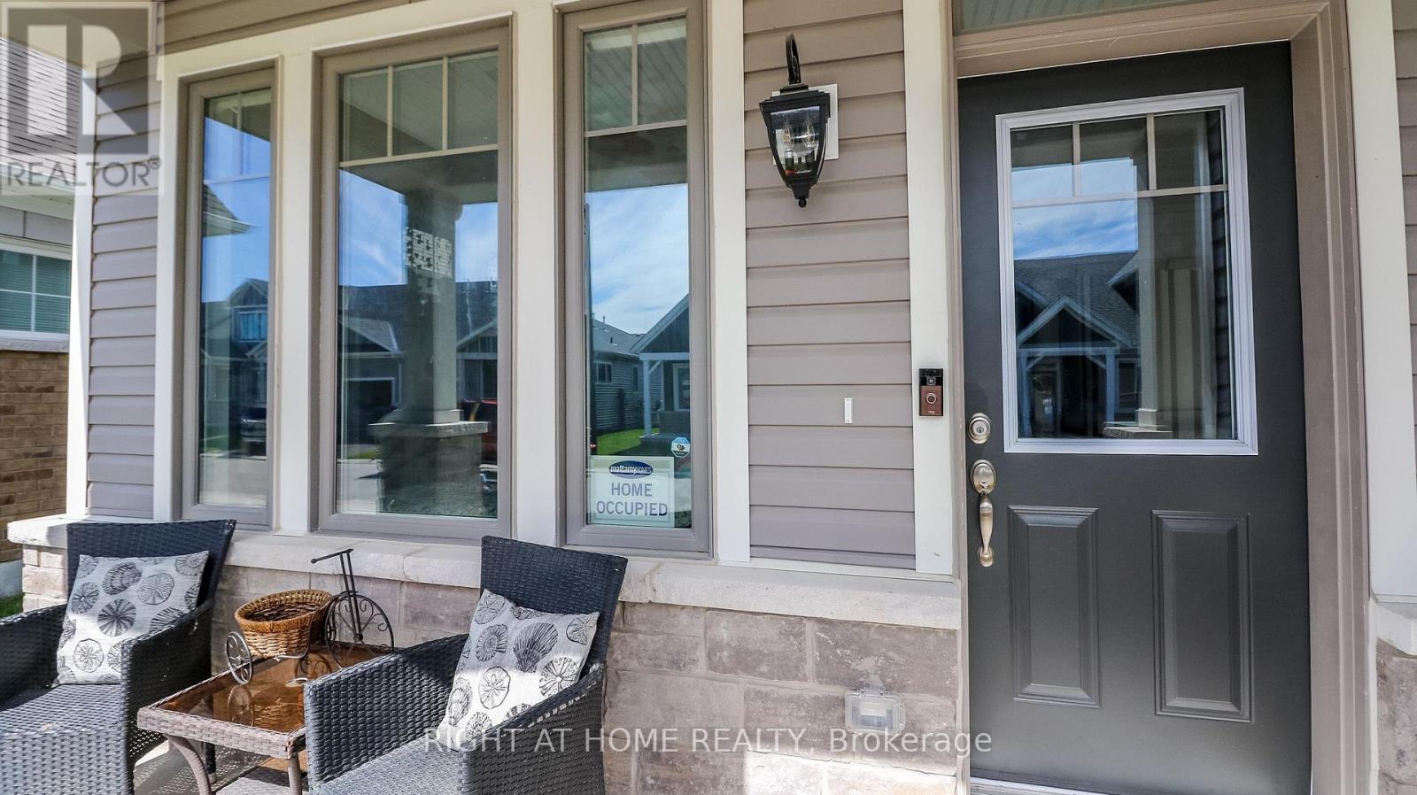 708 Sargeant Place N, Innisfil, Ontario  L9S 0S9 - Photo 6 - N12418007