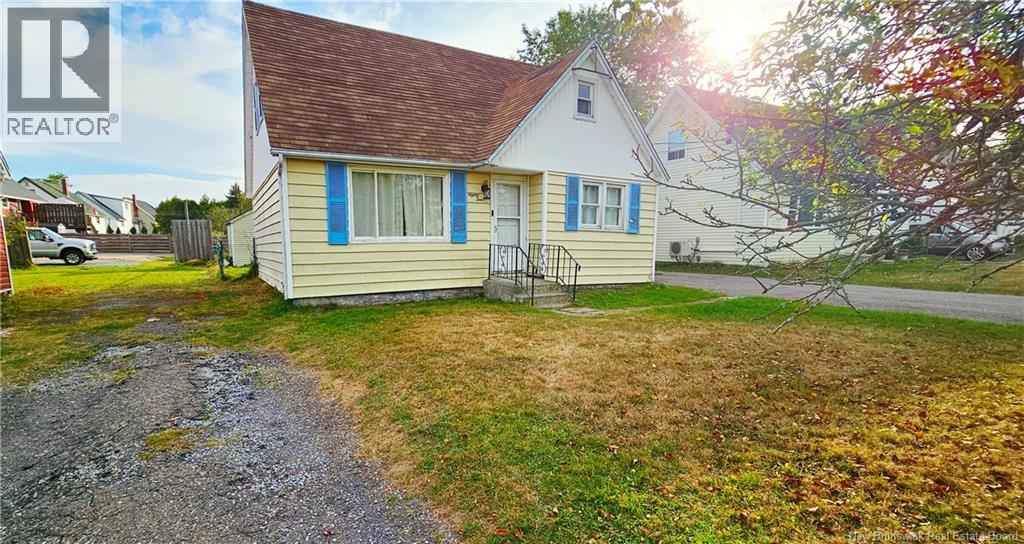 84 Broadway Avenue, Saint John, New Brunswick  E2H 1Z8 - Photo 2 - NB127111