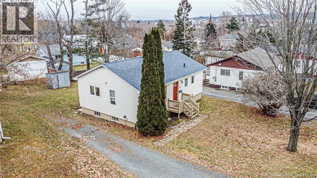 122 Preston Drive, Fredericton, New Brunswick  E3A 2L6 - Photo 4 - NB127064