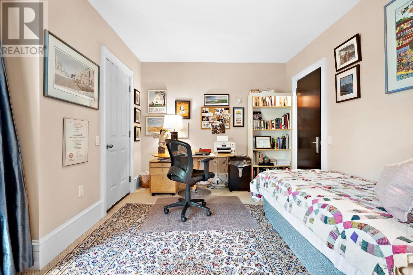 85 Sorauren Avenue, Toronto, Ontario  M6R 2E1 - Photo 33 - W12418005