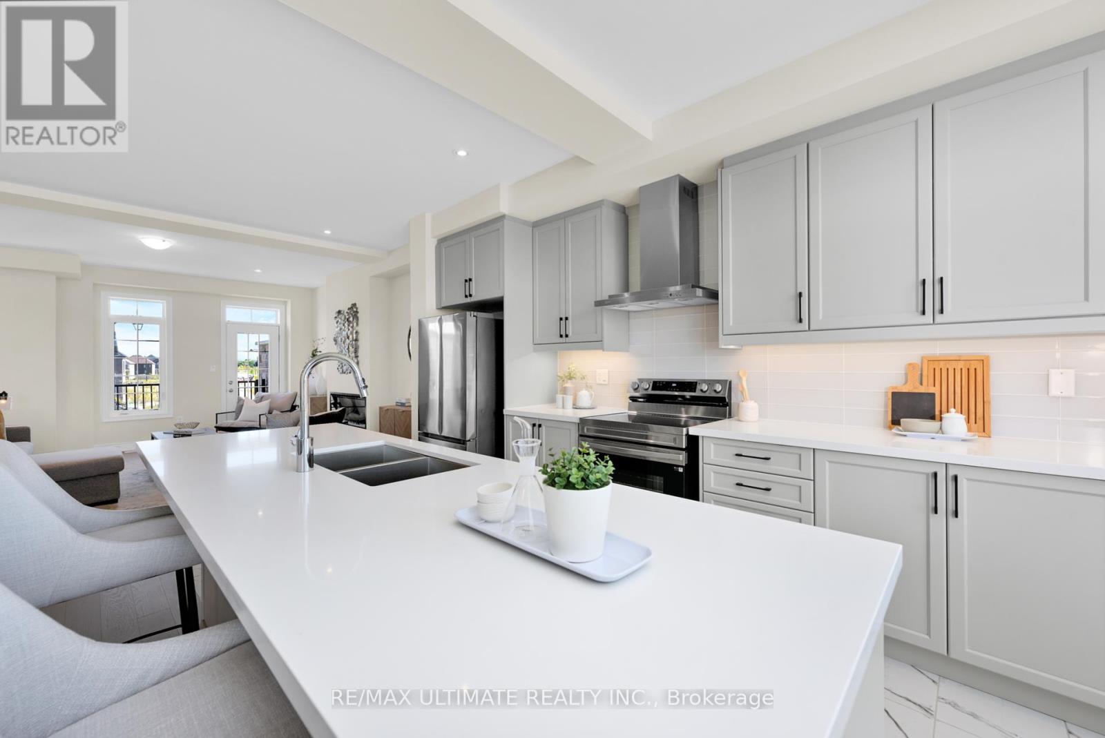 67 Hayrake Street, Brampton, Ontario  L6Z 0K1 - Photo 7 - W12418010