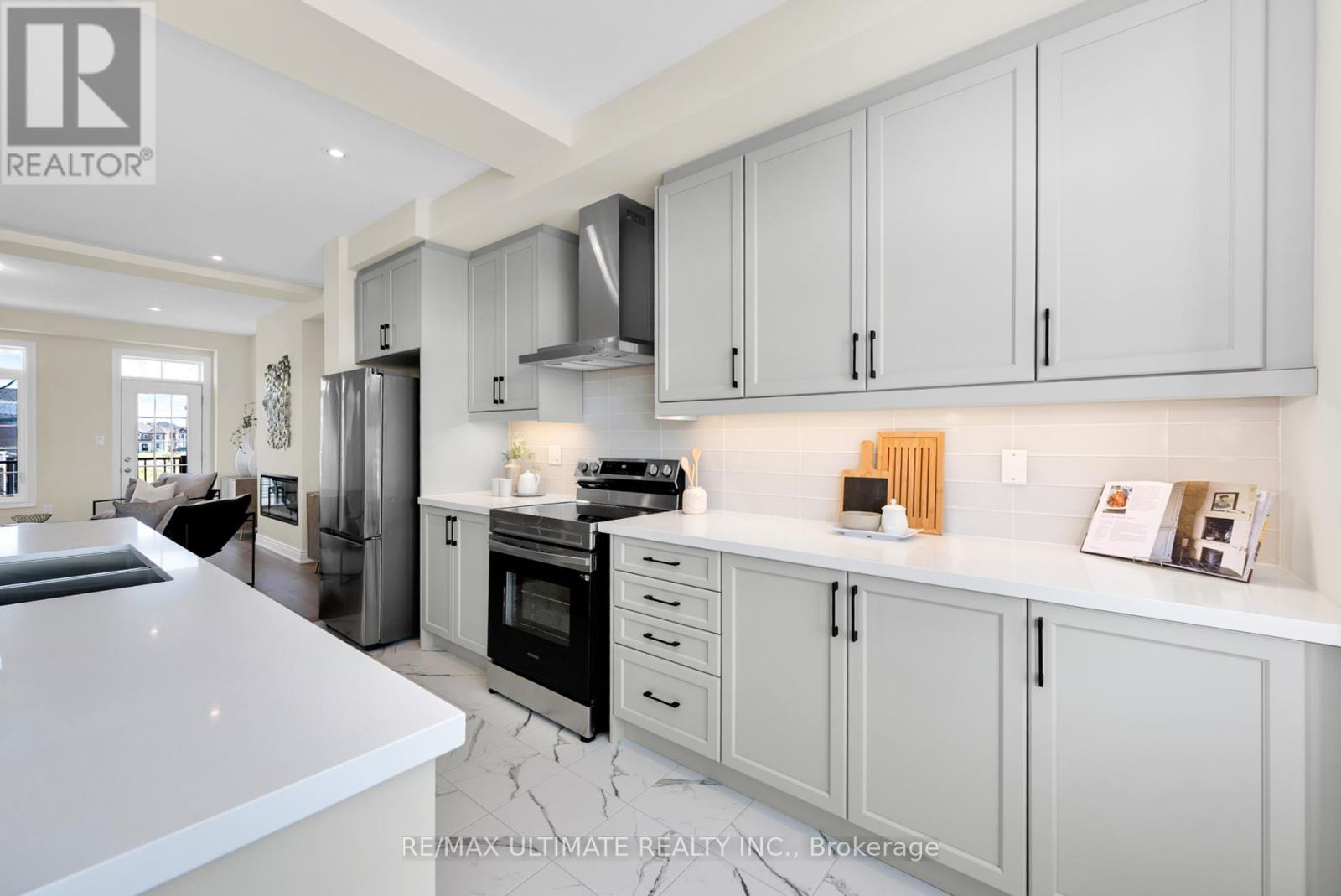 67 Hayrake Street, Brampton, Ontario  L6Z 0K1 - Photo 8 - W12418010