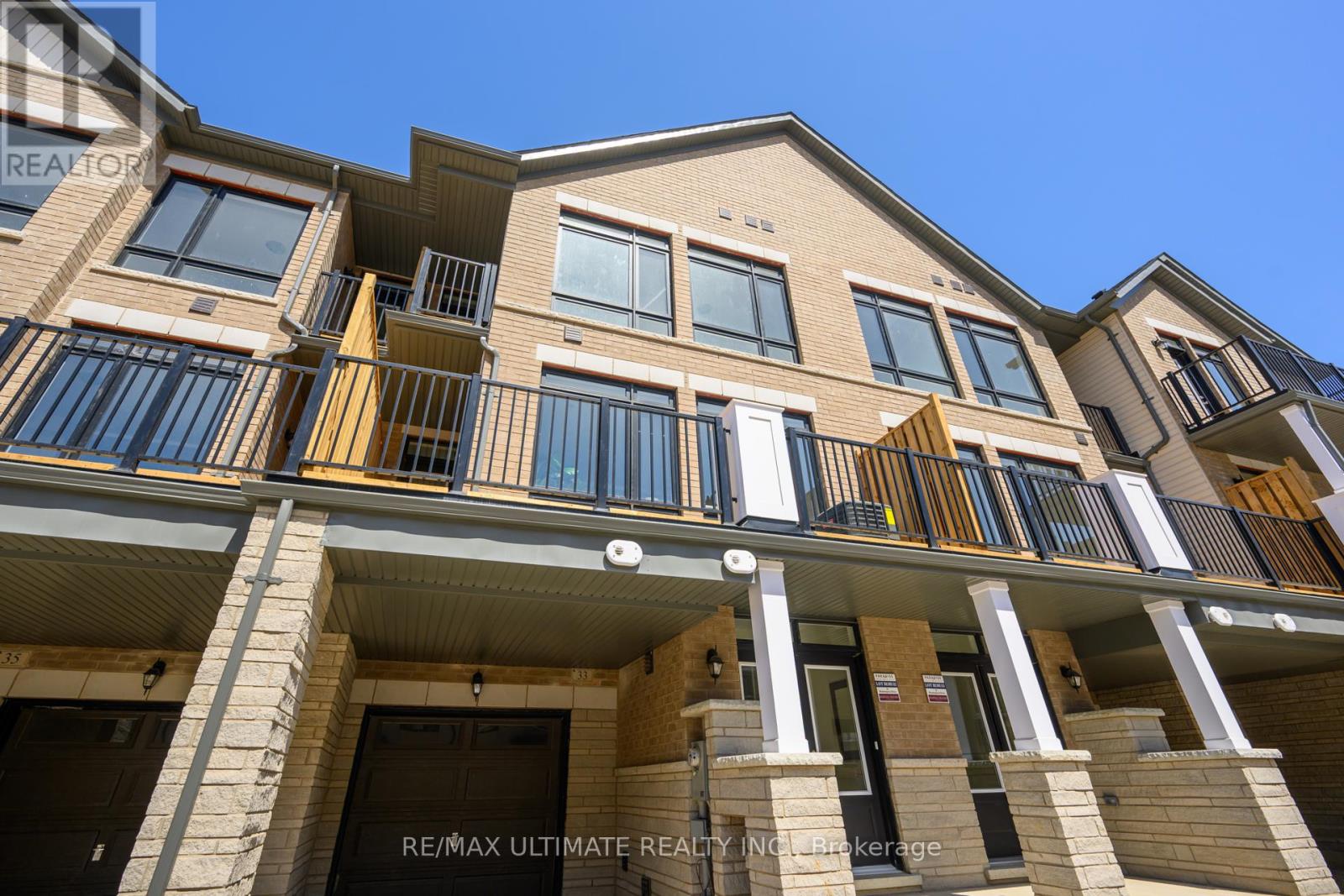 33 Bonnington Drive, Brampton, Ontario  L7A 5M1 - Photo 27 - W12418011