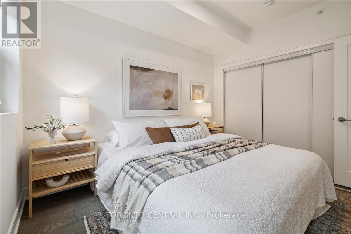 237 - 1575 Lakeshore Road W, Mississauga, Ontario  L5J 1J4 - Photo 14 - W12418023