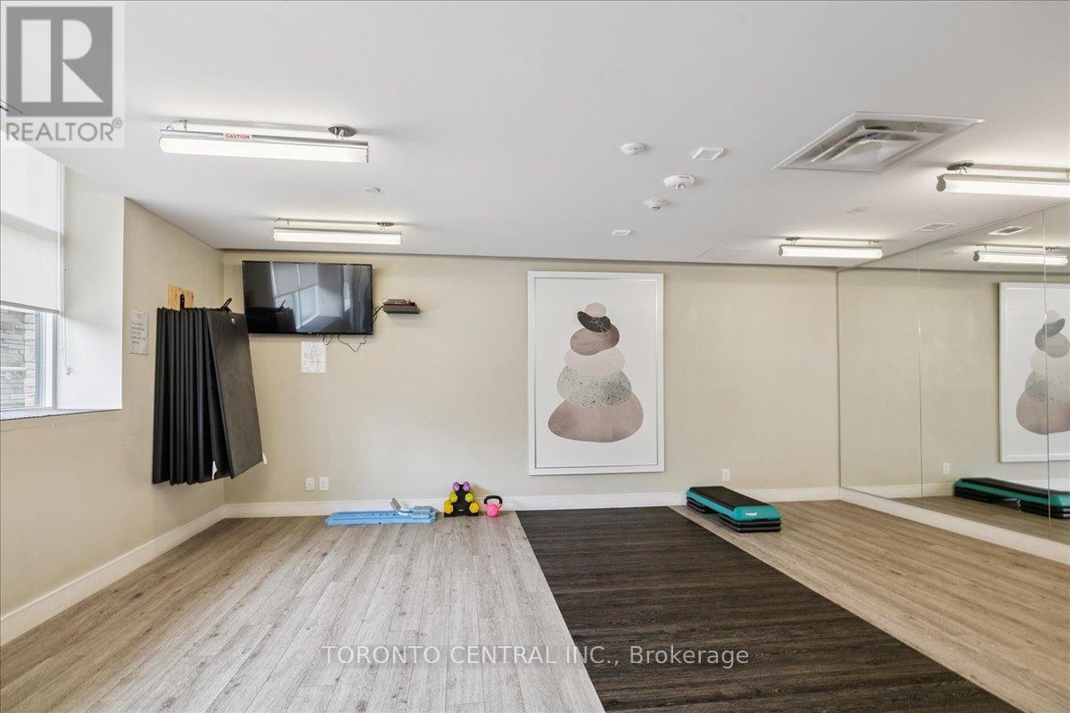 237 - 1575 Lakeshore Road W, Mississauga, Ontario  L5J 1J4 - Photo 29 - W12418023
