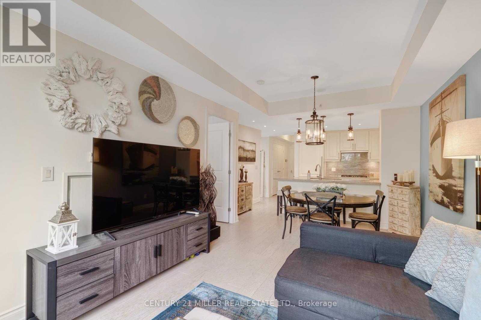 511 - 3500 Lakeshore Road W, Oakville, Ontario  L6L 0B4 - Photo 11 - W12418030