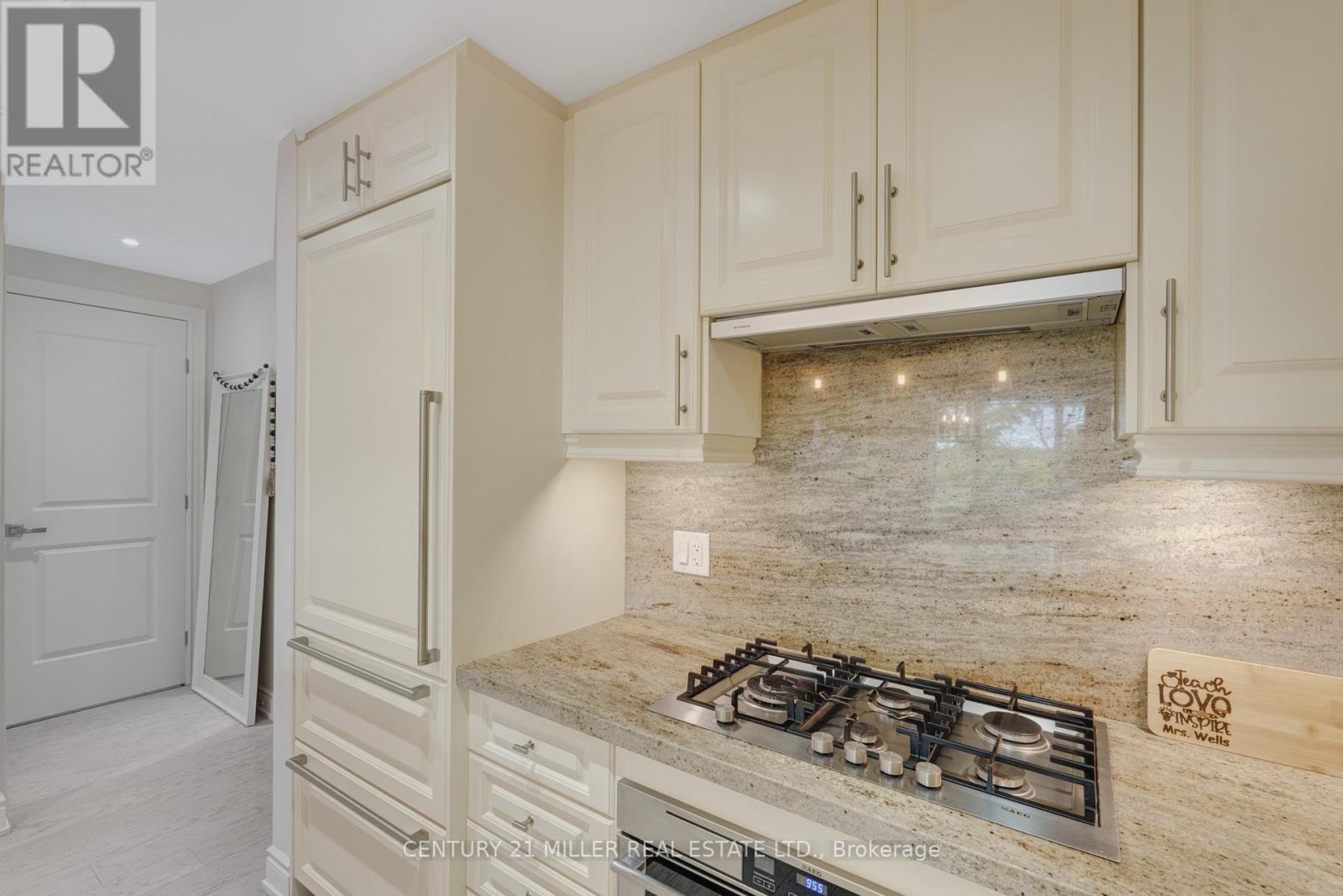 511 - 3500 Lakeshore Road W, Oakville, Ontario  L6L 0B4 - Photo 24 - W12418030