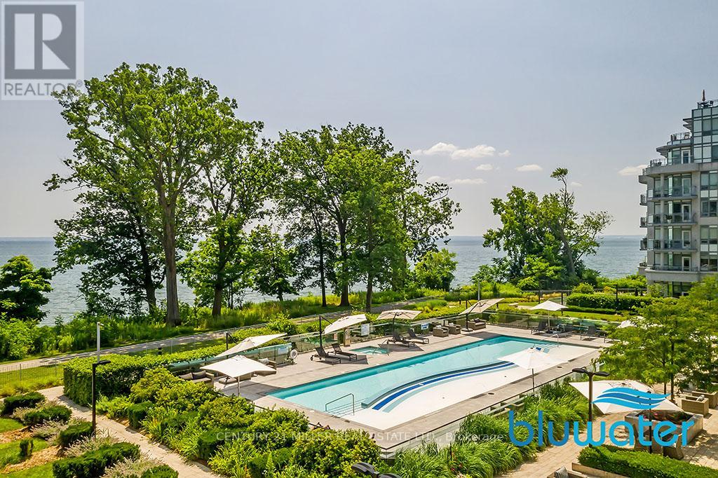 511 - 3500 Lakeshore Road W, Oakville, Ontario  L6L 0B4 - Photo 3 - W12418030