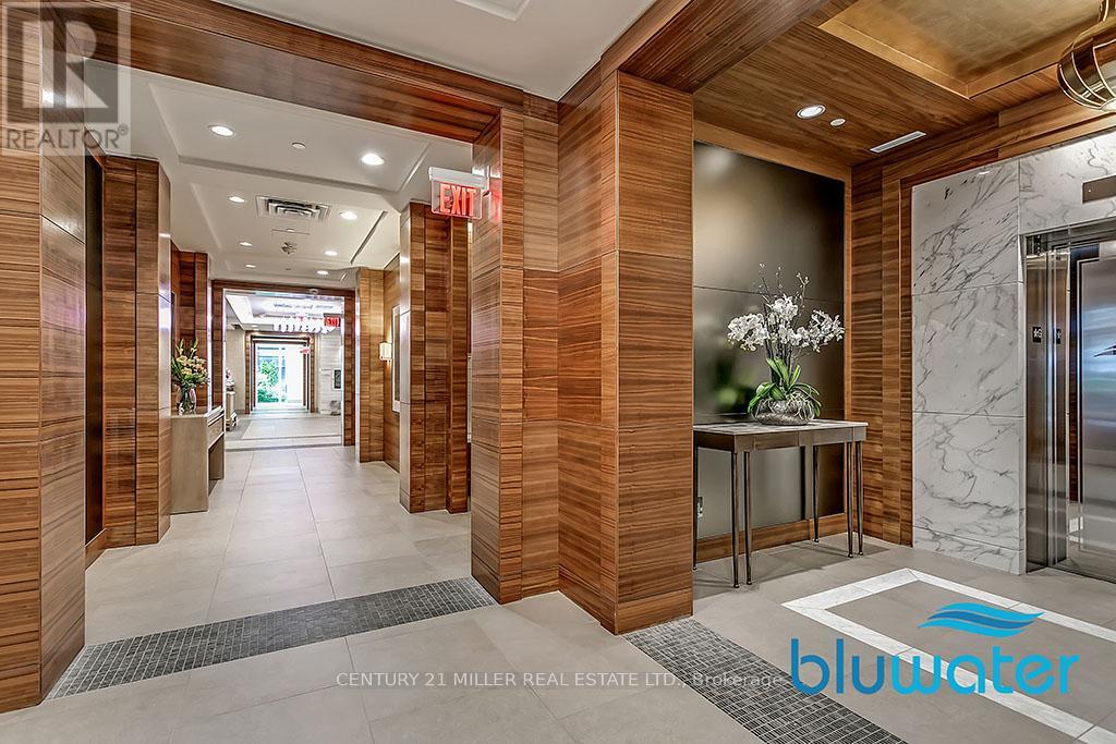 511 - 3500 Lakeshore Road W, Oakville, Ontario  L6L 0B4 - Photo 6 - W12418030