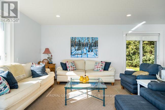 798377 Third Line, Mulmur, Ontario  L9V 0H8 - Photo 10 - X12418002