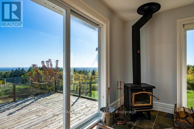 798377 Third Line, Mulmur, Ontario  L9V 0H8 - Photo 11 - X12418002