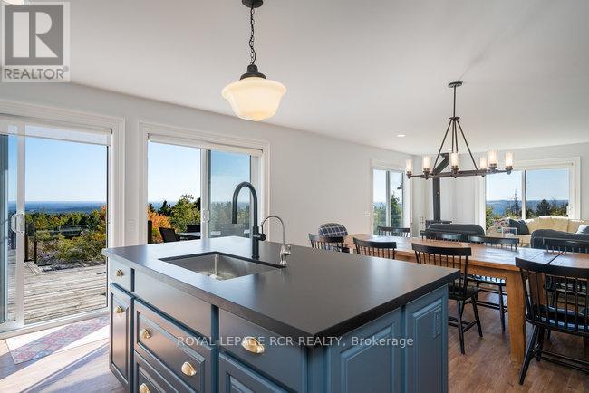 798377 Third Line, Mulmur, Ontario  L9V 0H8 - Photo 7 - X12418002