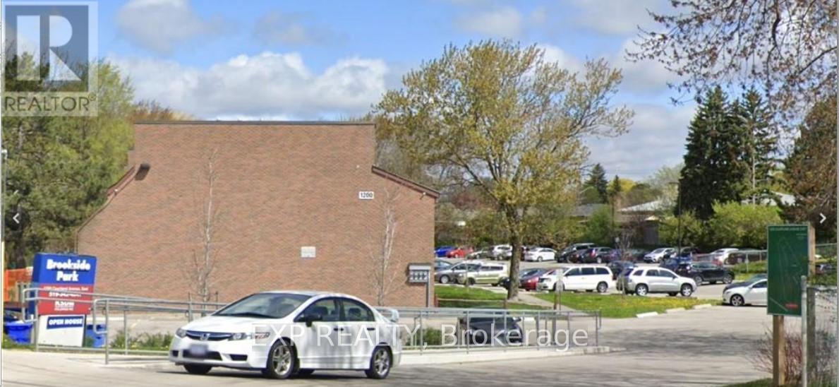 42 - 1200 COURTLAND AVENUE E, Kitchener, Ontario