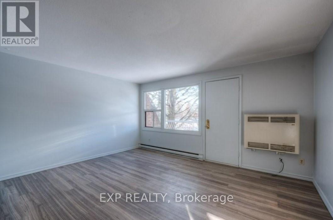 42 - 1200 Courtland Avenue E, Kitchener, Ontario  N2C 1K7 - Photo 5 - X12418020