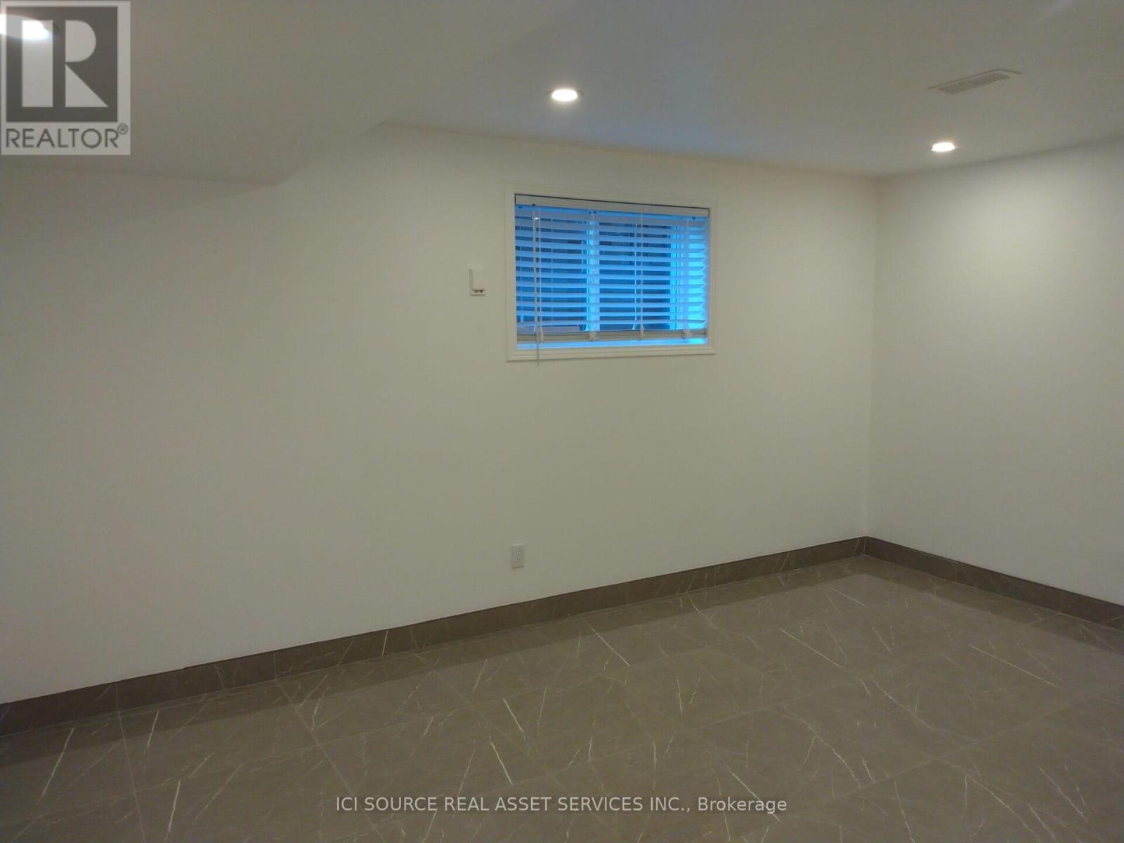 6860 Matchette Road, Lasalle, Ontario  N9J 3H7 - Photo 24 - X12418024