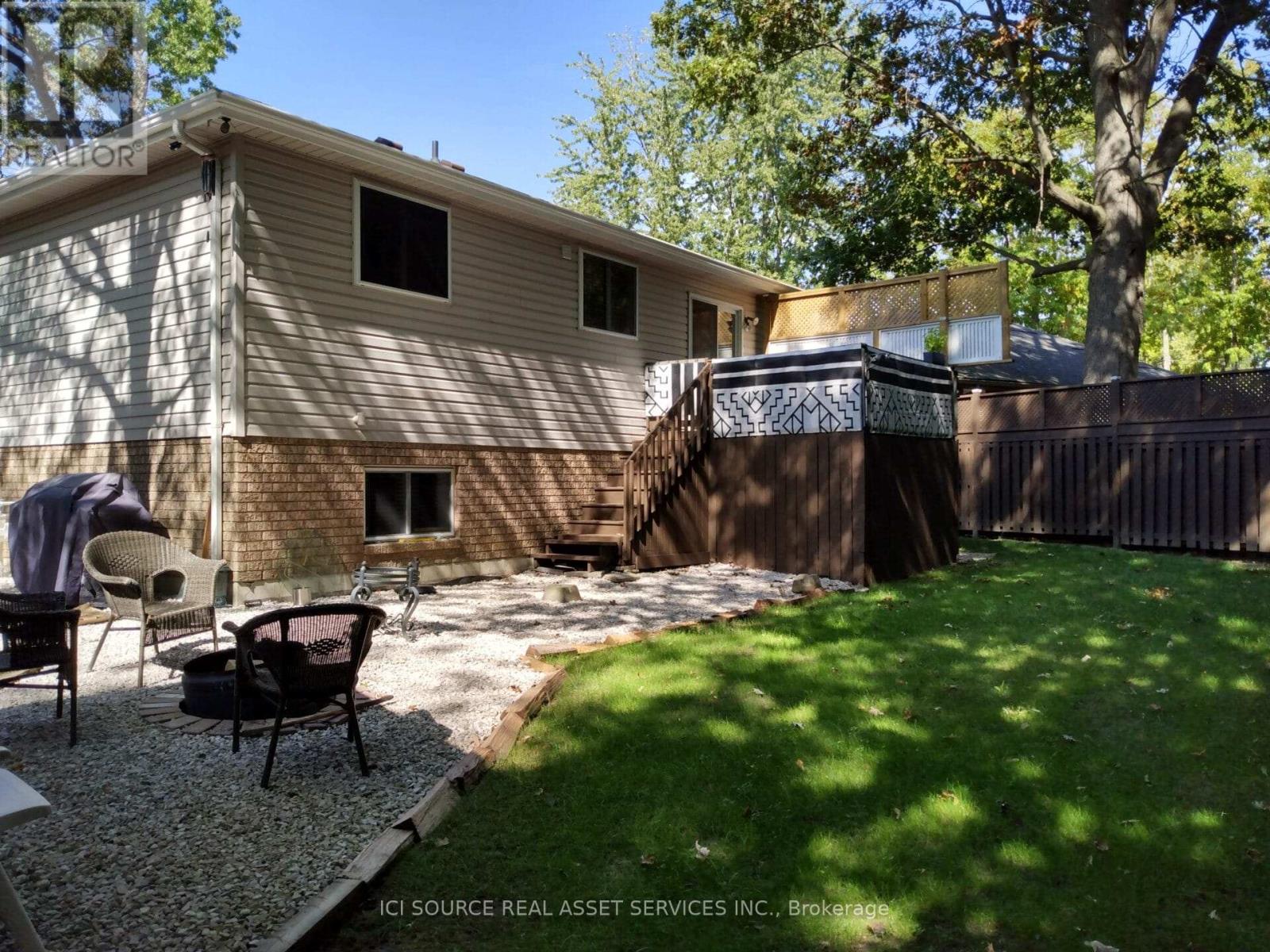 6860 Matchette Road, Lasalle, Ontario  N9J 3H7 - Photo 30 - X12418024