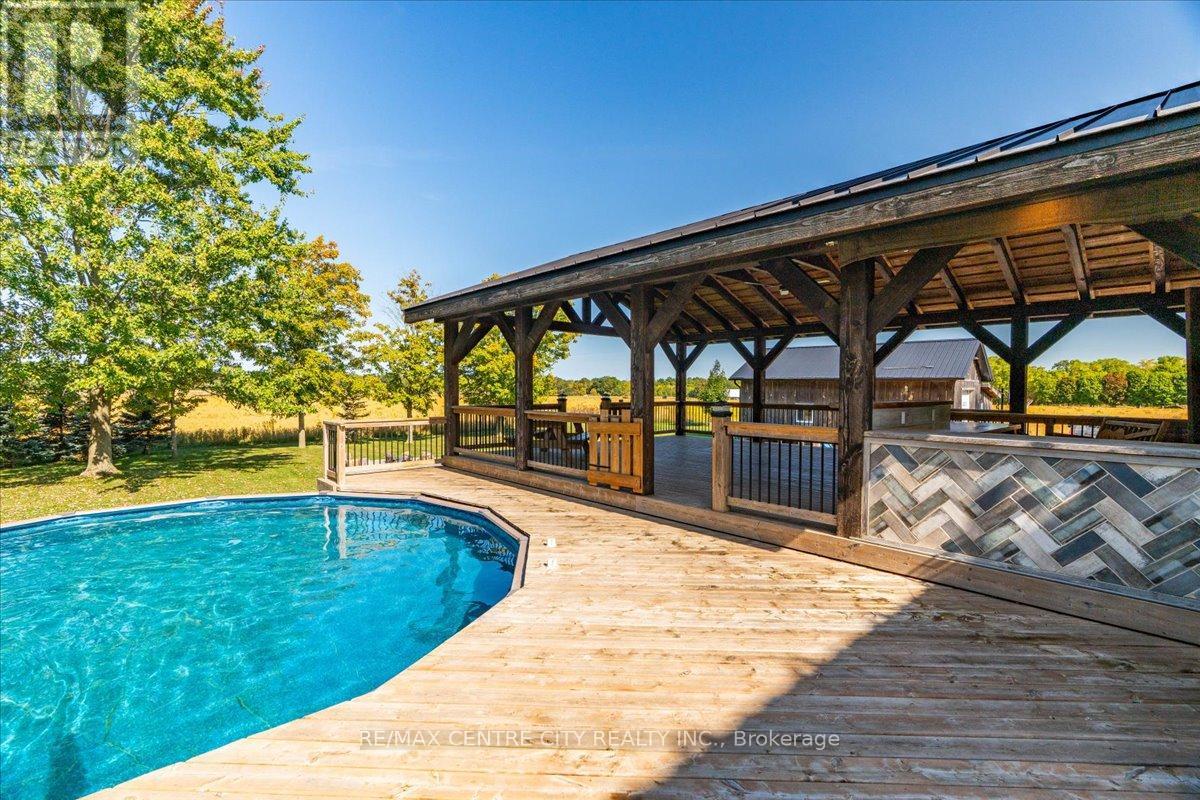 9516 Argyle Street E, North Middlesex, Ontario  N0M 1A0 - Photo 20 - X12418015