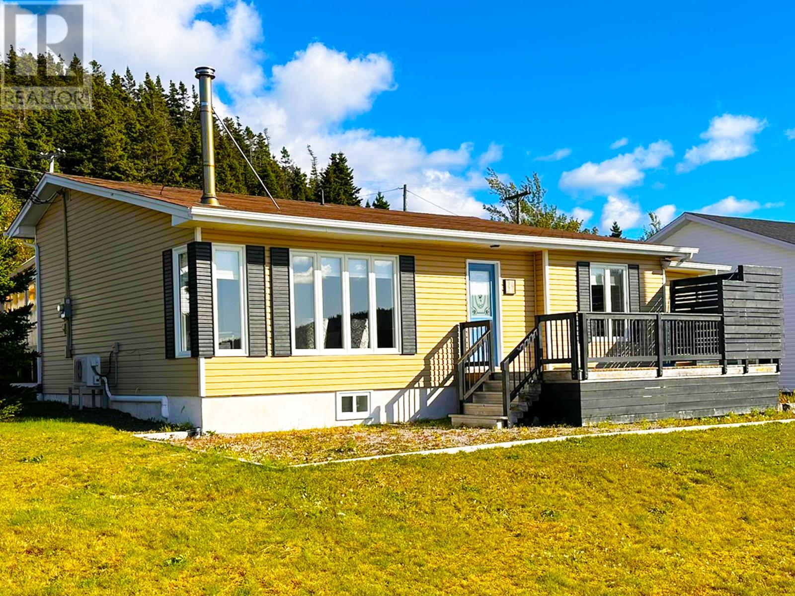 140-142 Main Highway, Whiteway, Newfoundland & Labrador