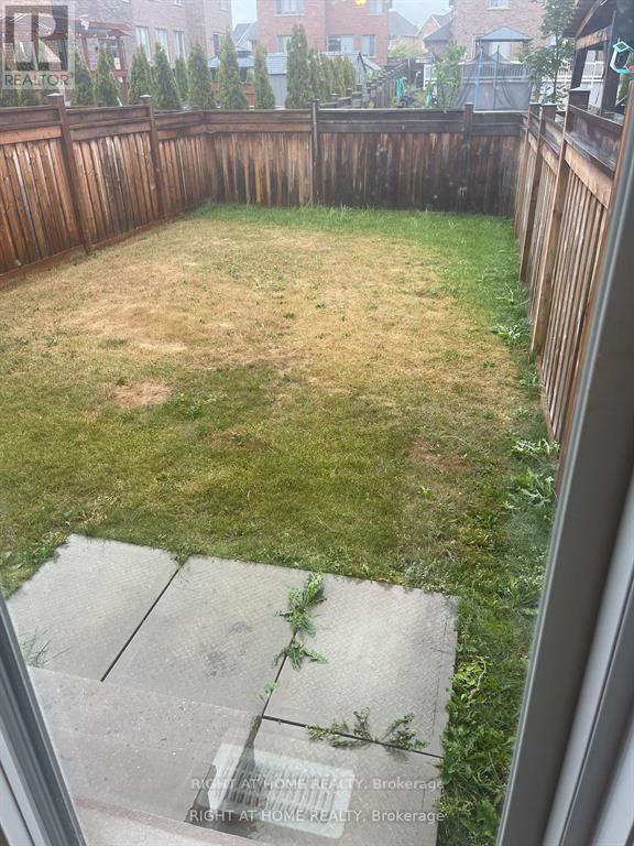 2051 Dale Road, Innisfil, Ontario  L9S 0J8 - Photo 19 - N12370147