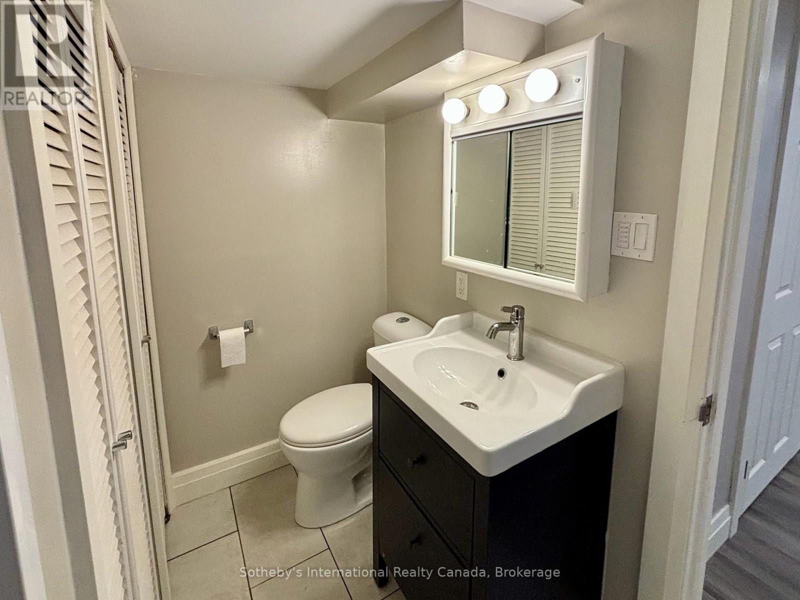 2 - 55 Courtice Crescent, Collingwood, Ontario  L9Y 4N7 - Photo 8 - S12418104