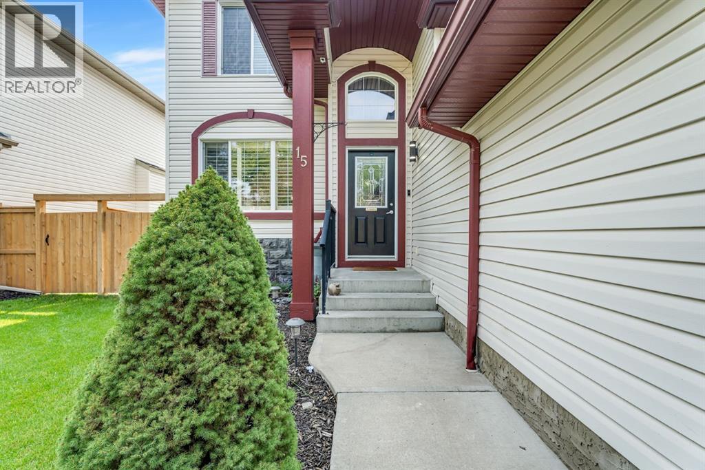 15 Drake Landing Drive, Okotoks, Alberta  T1S 2M7 - Photo 3 - A2255305