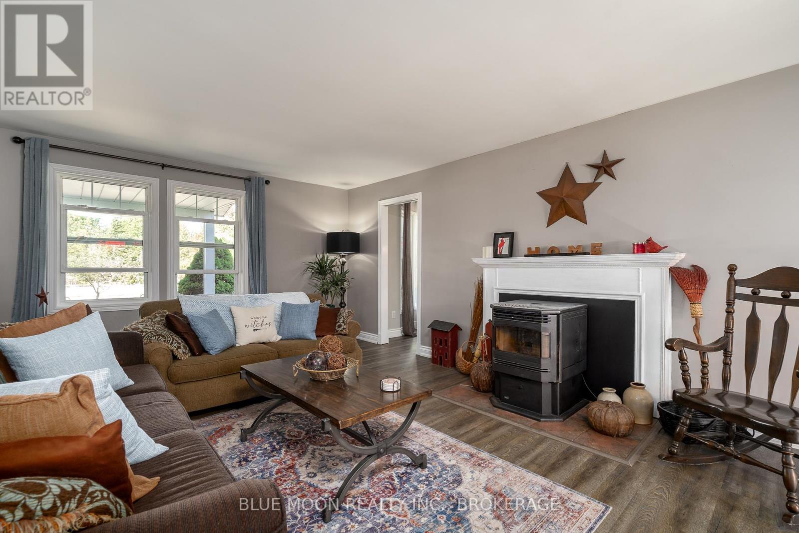 632 Love Road, Loyalist, Ontario  K0K 3N0 - Photo 19 - X12418067