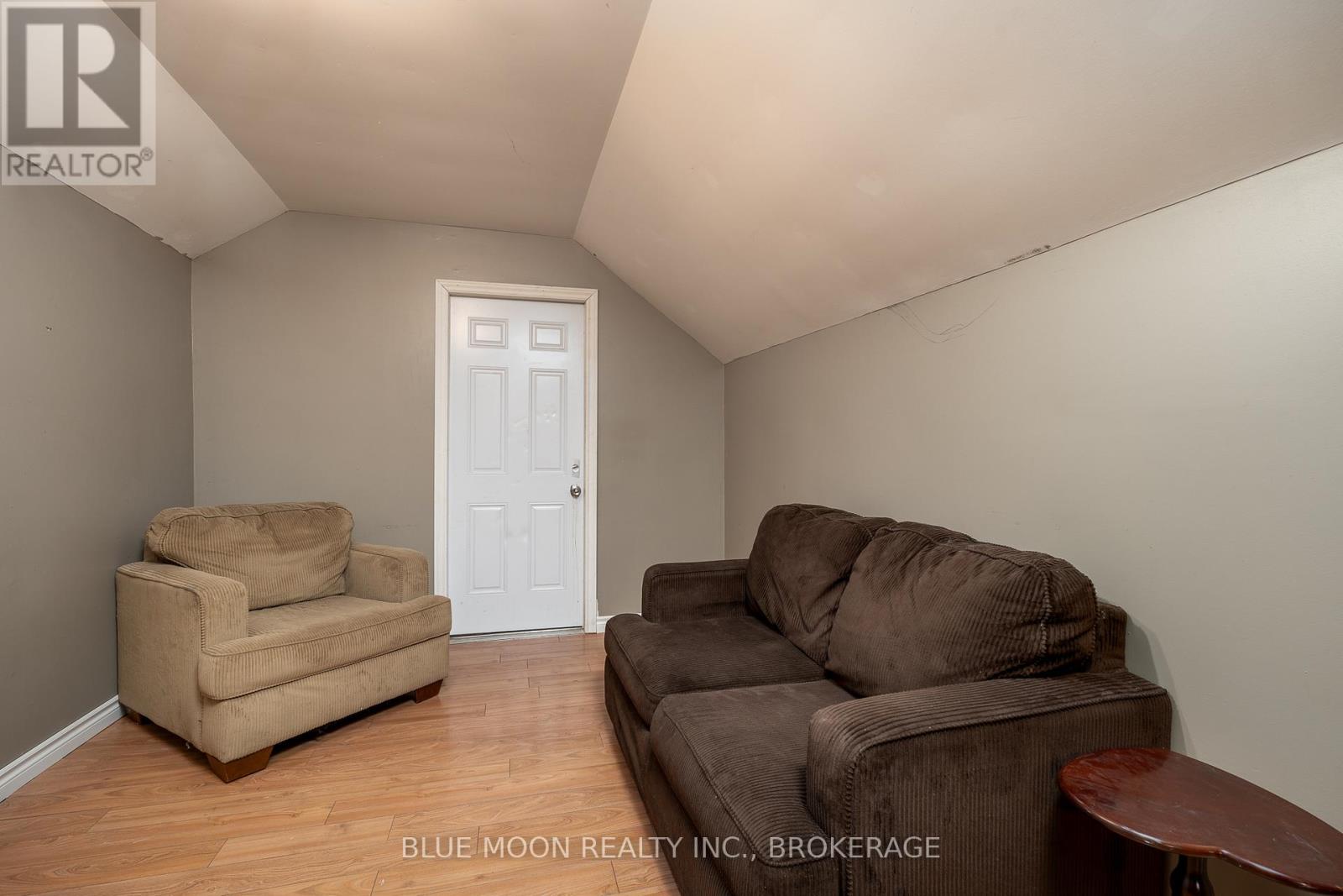 632 Love Road, Loyalist, Ontario  K0K 3N0 - Photo 31 - X12418067