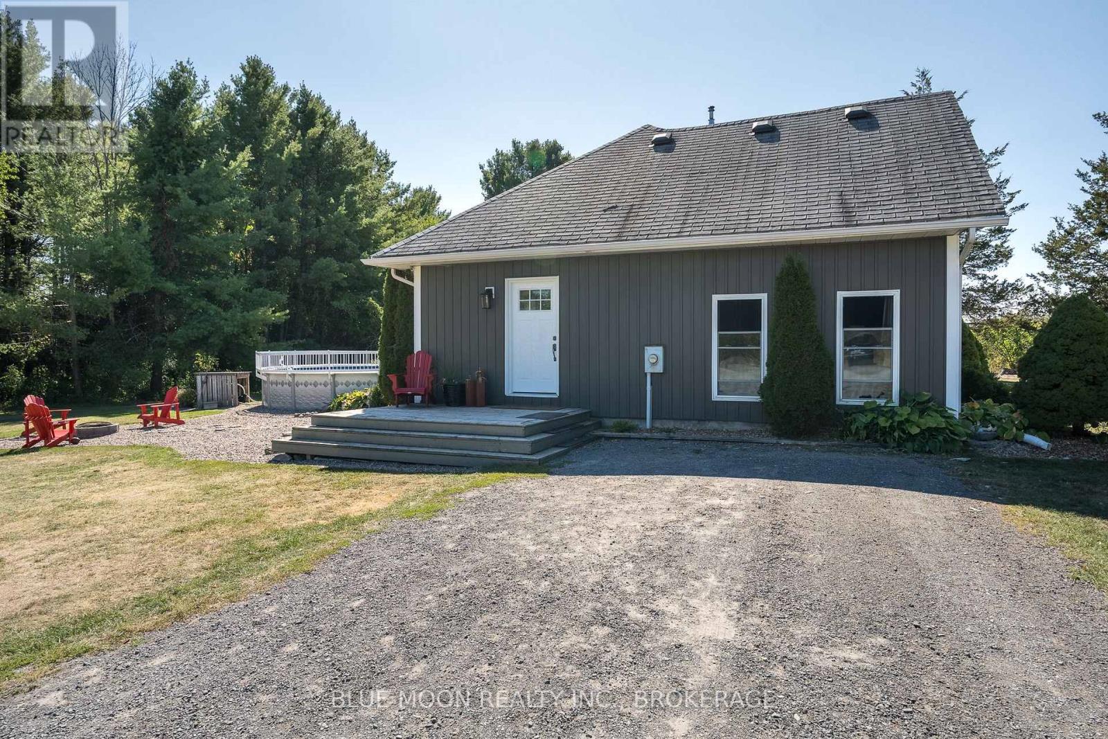 632 Love Road, Loyalist, Ontario  K0K 3N0 - Photo 34 - X12418067