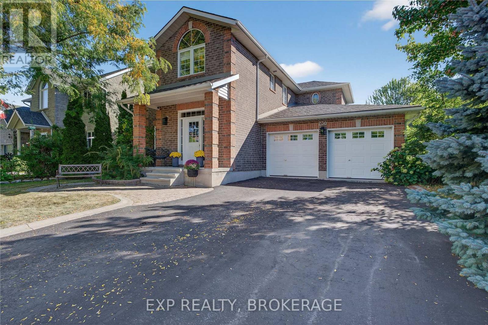 230 Honeywood Avenue, Kingston, Ontario  K7K 7L4 - Photo 1 - X12418070