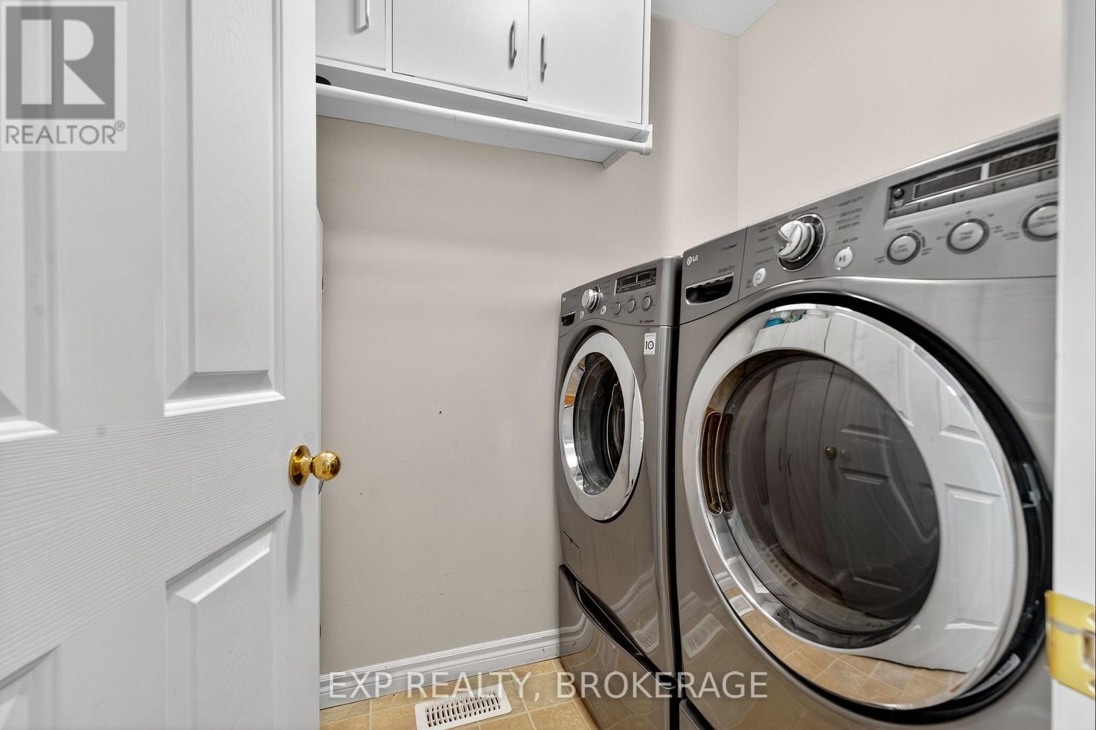 230 Honeywood Avenue, Kingston, Ontario  K7K 7L4 - Photo 19 - X12418070