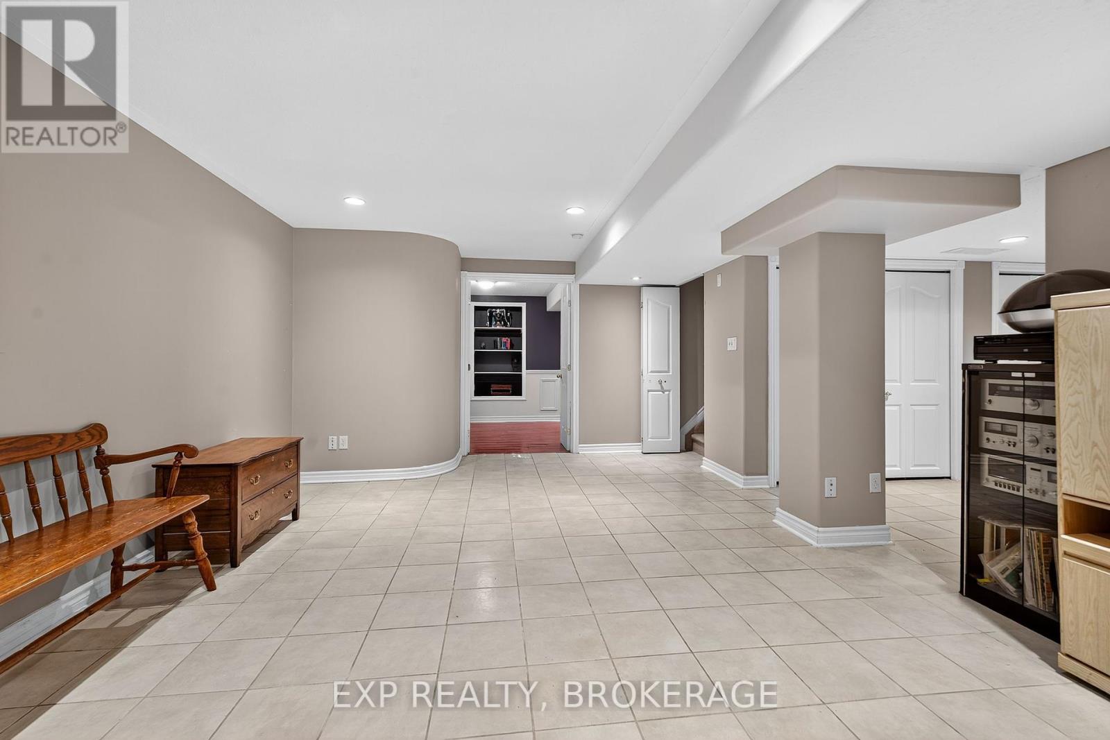 230 Honeywood Avenue, Kingston, Ontario  K7K 7L4 - Photo 35 - X12418070