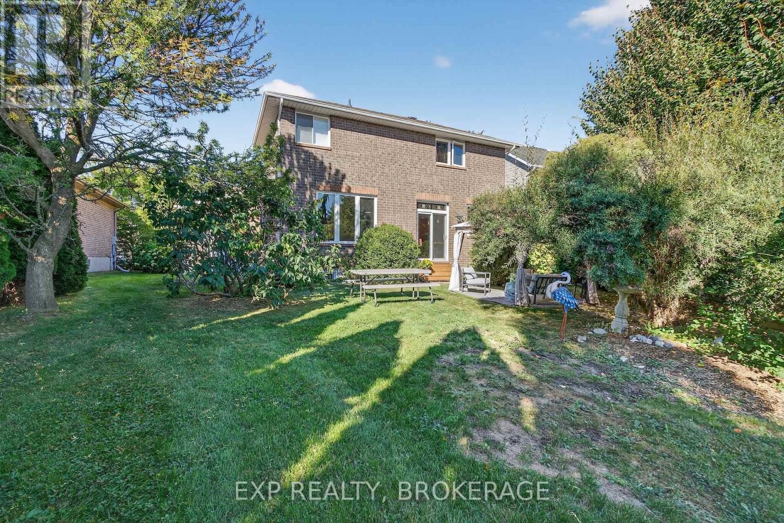 230 Honeywood Avenue, Kingston, Ontario  K7K 7L4 - Photo 41 - X12418070