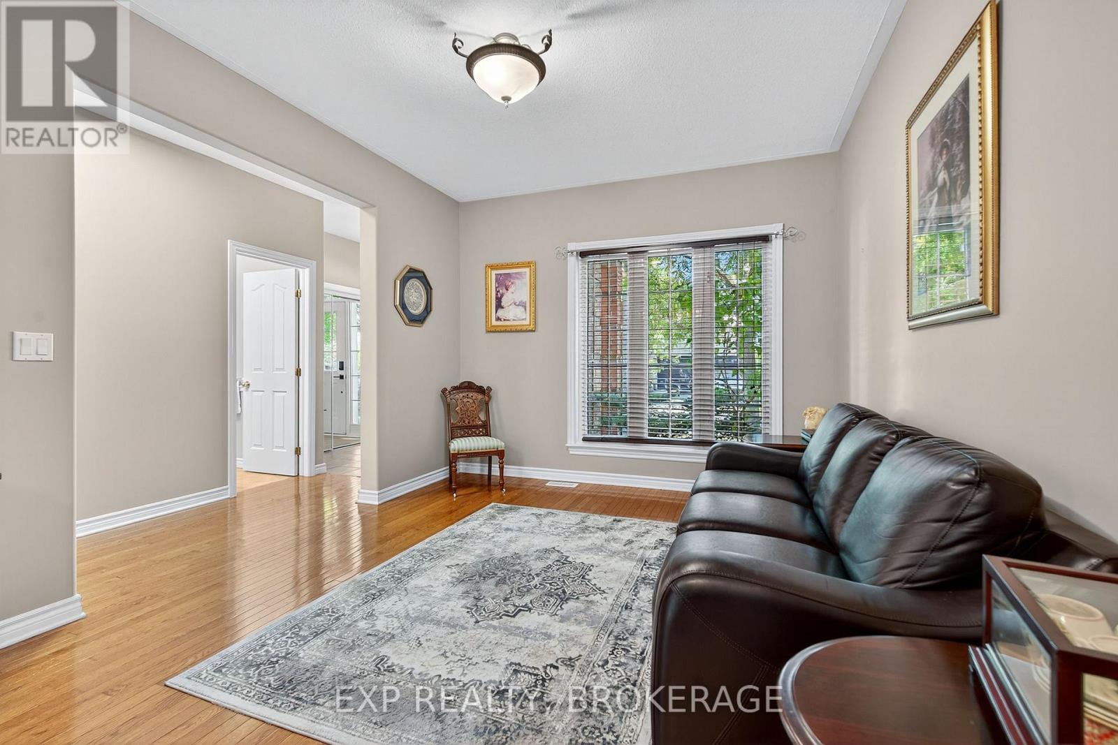 230 Honeywood Avenue, Kingston, Ontario  K7K 7L4 - Photo 6 - X12418070